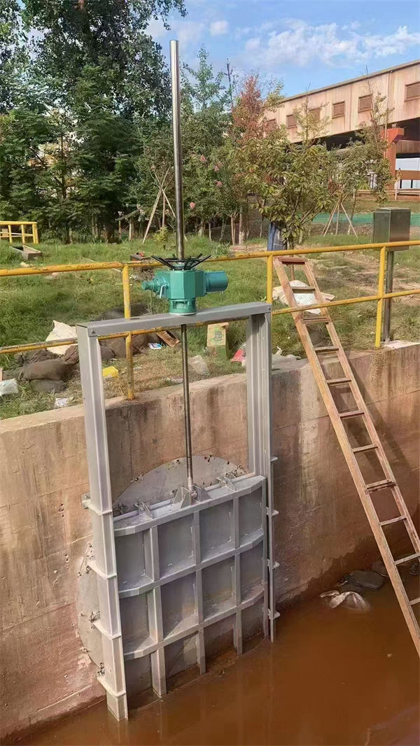 不锈钢闸门手动不锈钢插板闸门选择我们没错