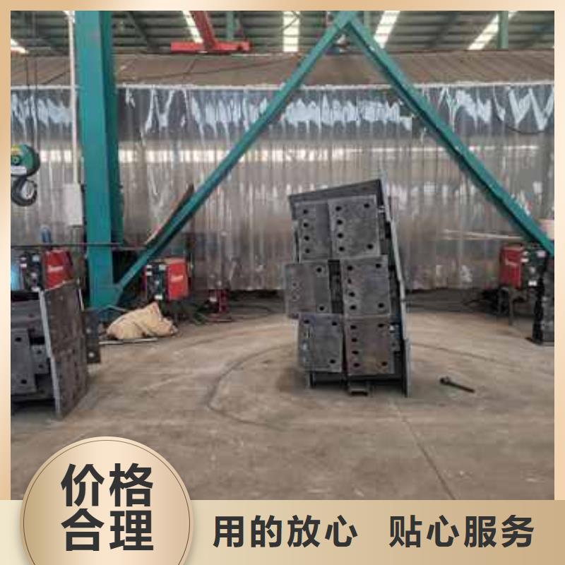 在青岛销售不锈钢桥梁护栏的厂家地址