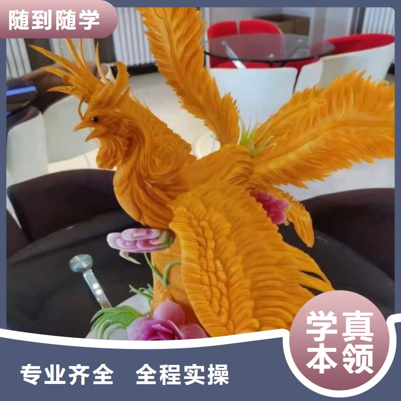 烹饪培训学校,挖掘机钩机培训学校哪家好正规培训校企共建