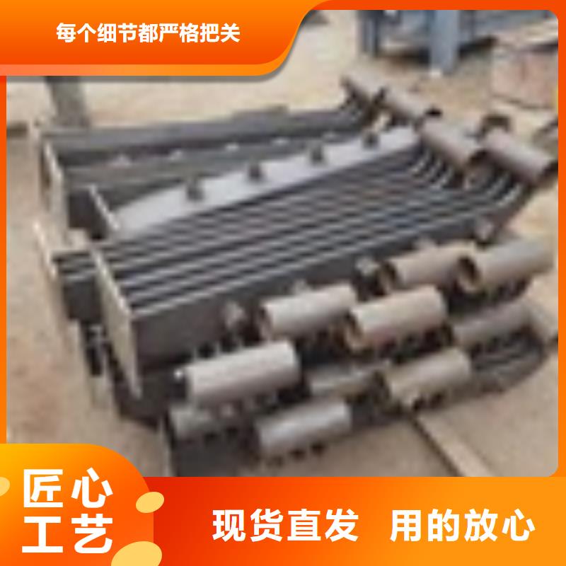 2【镀锌管喷塑护栏】欢迎来电咨询把实惠留给您