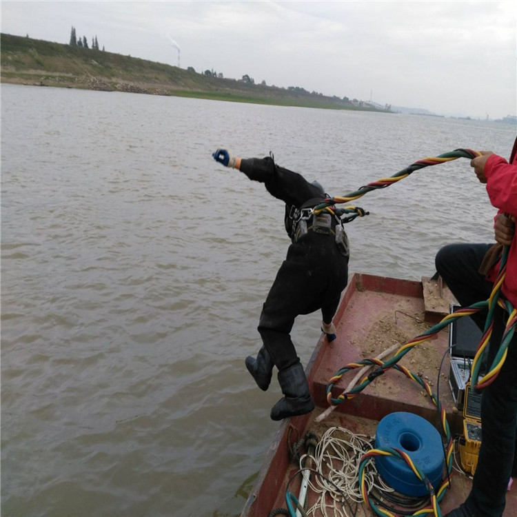 桂林市水下打捞公司-全市水下打捞救援队队伍技术比较好