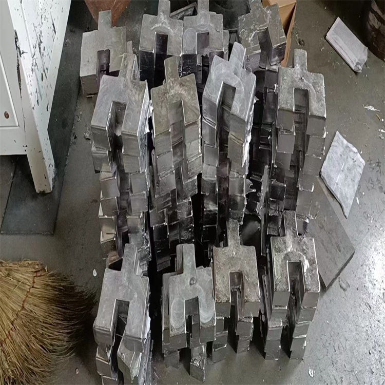 有现货的切割铅件公司
