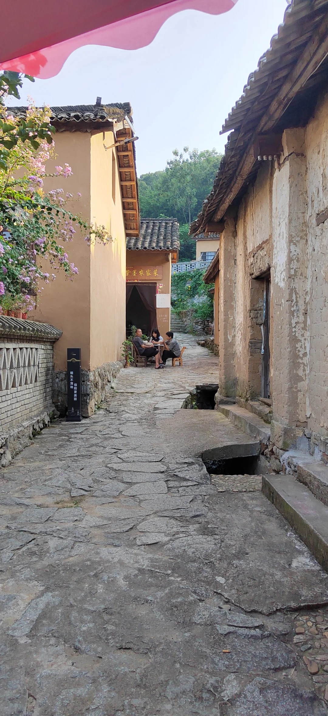 仿泥巴墙稻草漆源头厂家，拿货批发价