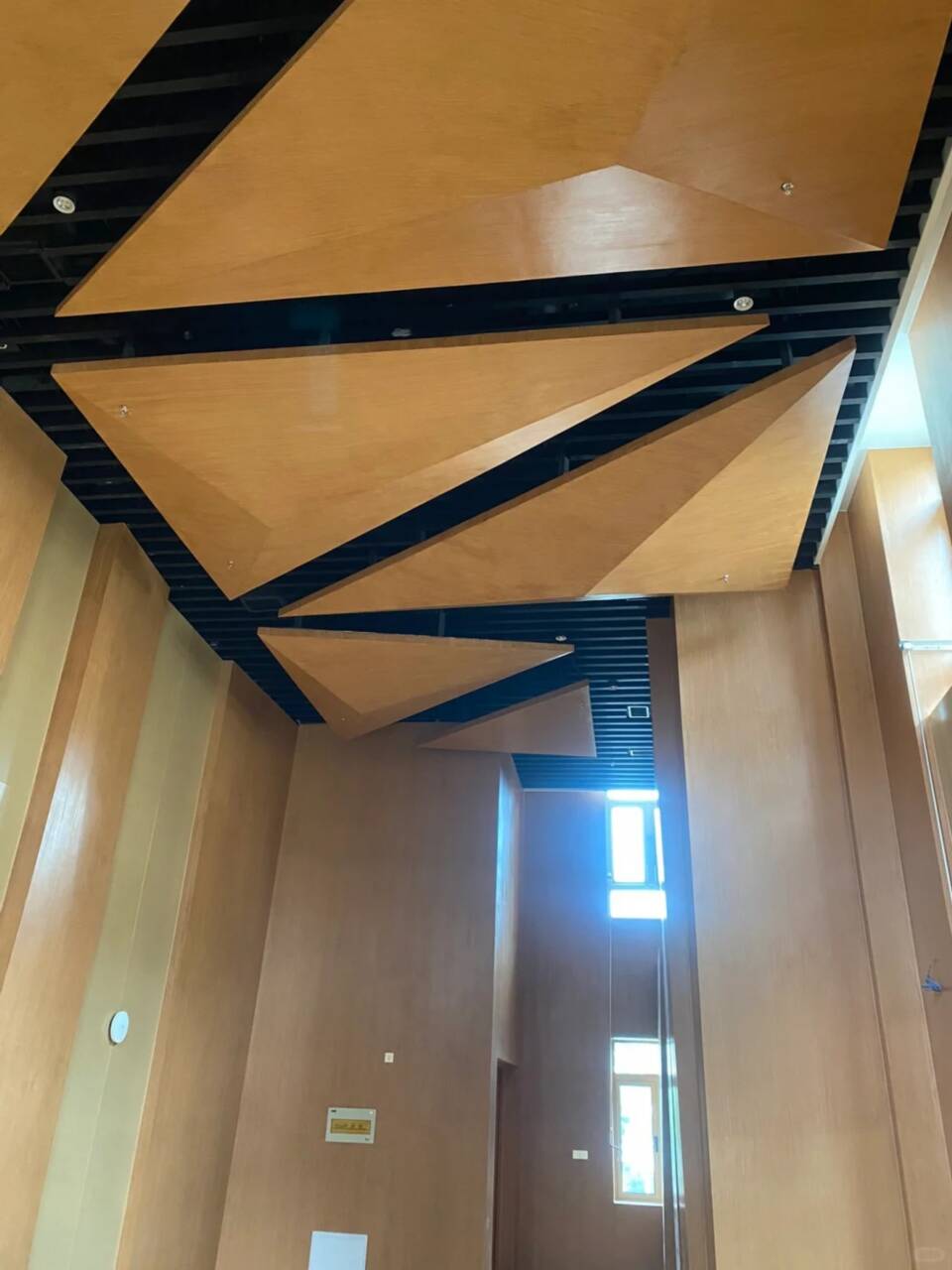 钢结构仿木纹漆，金属面木纹漆，镀锌管木纹漆包工包料