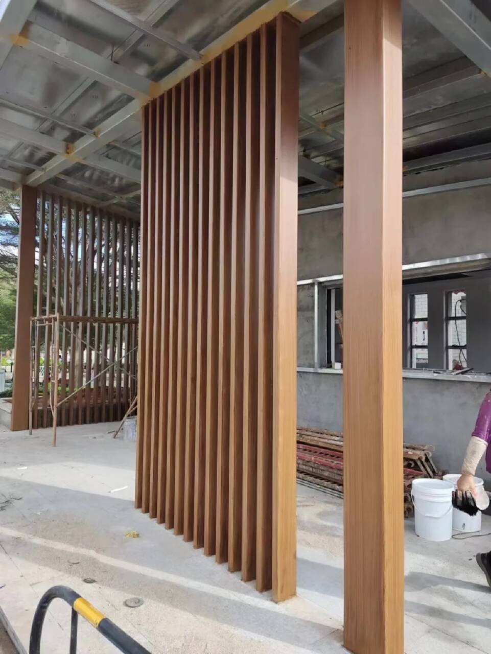 不锈钢仿木纹漆，长廊花架木纹漆，水性木纹漆多少钱一公斤