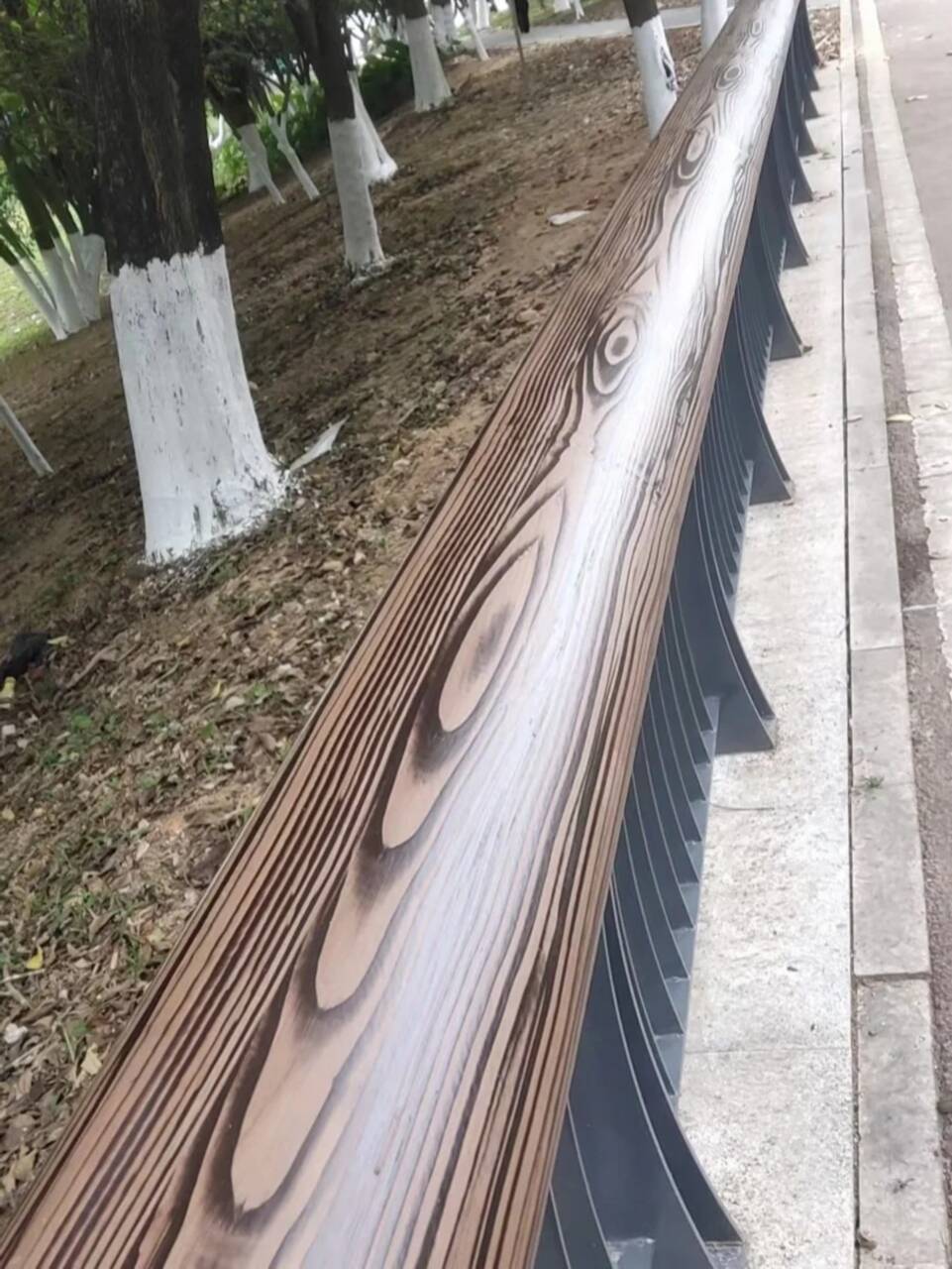 不锈钢仿木纹漆，长廊花架木纹漆，水性木纹漆厂家定制