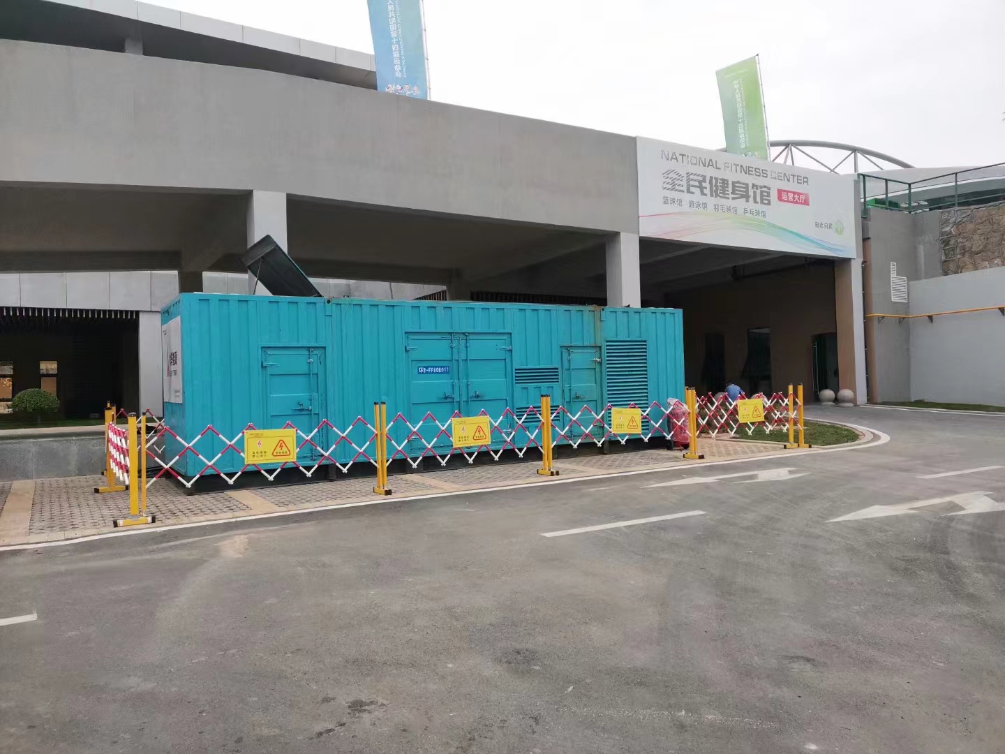 200KW发电机出租租赁400KW发电机电缆线出租UPS电源出租静音大功率发电机租赁技术精湛