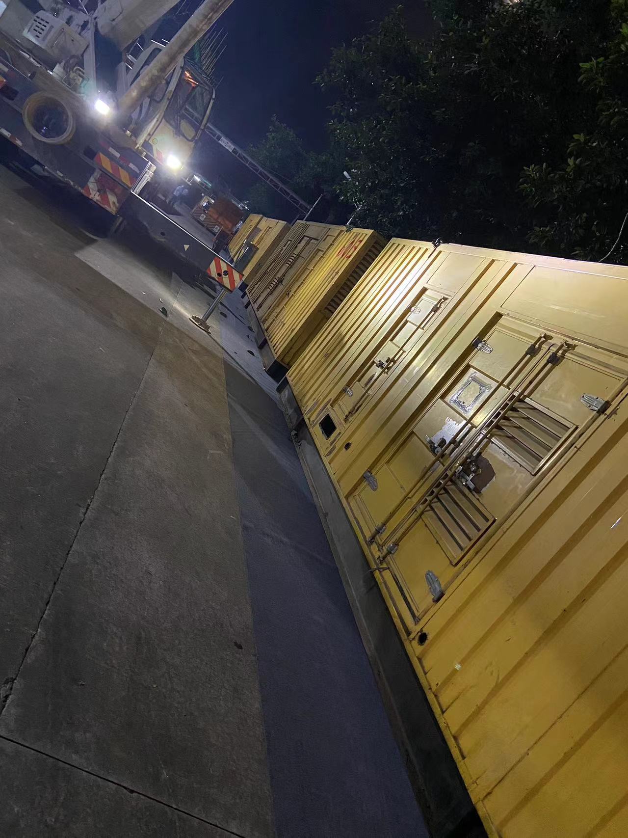 200KW发电机出租租赁400KW发电机电缆线出租UPS电源出租120KW发电车租赁多年行业经验